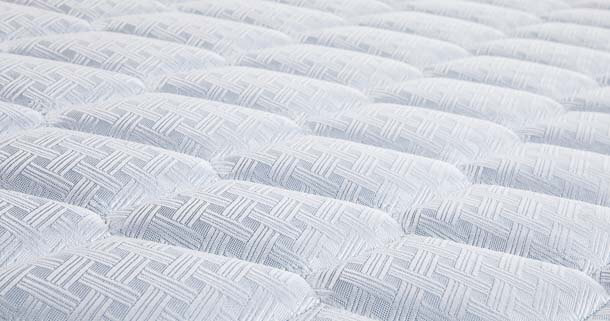 Jacquard fabric with high strength microfiber