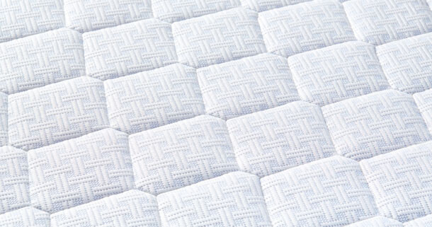 Stretch fabric with viscose and Aero Balance system